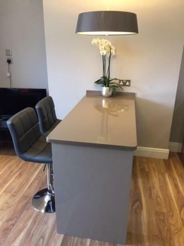Stunning 2 Bed Flat Shepherds Bush Londres Exterior foto